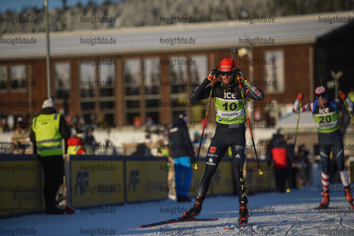 01.12.2021, xetx, Biathlon IBU Cup Sjusjoen, Super Sprint Men, v.l. Johannes Werner Donhauser (GERMANY)  / 