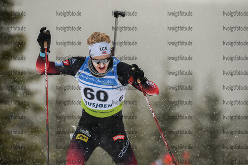 03.12.2021, xetx, Biathlon IBU Cup Sjusjoen, Sprint Men, v.l. Filip Fjeld Andersen (NORWAY)  / 