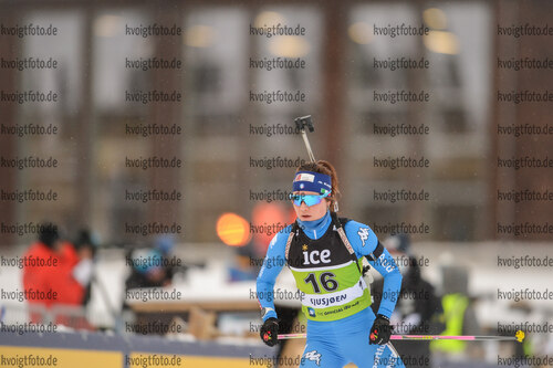 04.12.2021, xetx, Biathlon IBU Cup Sjusjoen, Mass Start Women, v.l. Linda Zingerle (ITALY)  / 