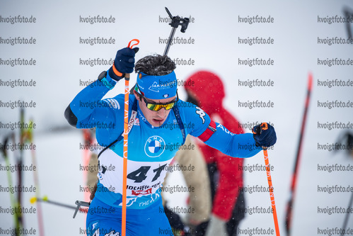 11.12.2021, xkvx, Biathlon IBU World Cup Hochfilzen, Pursuit Men, v.l. Tommaso Giacomel (Italy) in aktion / in action competes