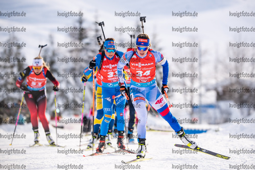 12.12.2021, xkvx, Biathlon IBU World Cup Hochfilzen, Pursuit Women, v.l. Paulina Fialkova (Slovakia) in aktion / in action competes
