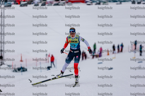 12.12.2021, xljkx, Cross Country FIS World Cup Davos, 10km Women, v.l. Ragnhild Haga (Norway)  / 