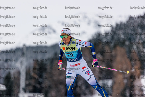 12.12.2021, xljkx, Cross Country FIS World Cup Davos, 10km Women, v.l. Anna Dyvik (Sweden)  / 