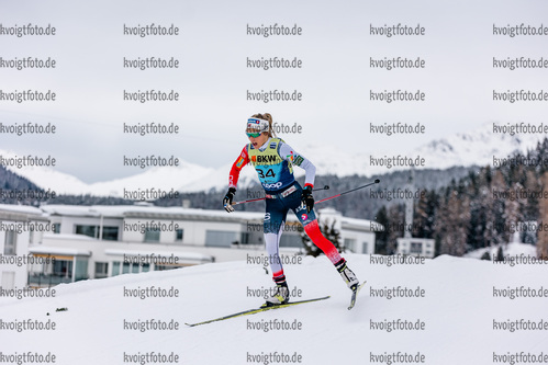 12.12.2021, xljkx, Cross Country FIS World Cup Davos, 10km Women, v.l. Therese Johaug (Norway)  / 