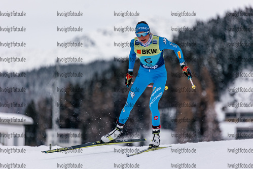 12.12.2021, xljkx, Cross Country FIS World Cup Davos, 10km Women, v.l. Francesca Franchi (Italy)  / 