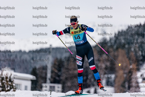 12.12.2021, xljkx, Cross Country FIS World Cup Davos, 10km Women, v.l. Sandra Schuetzova (Czechia)  / 