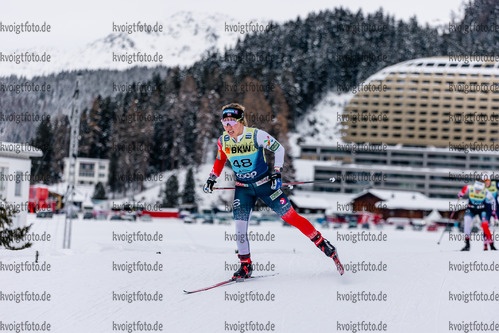 12.12.2021, xljkx, Cross Country FIS World Cup Davos, 10km Women, v.l. Helene Marie Fossesholm (Norway)  / 