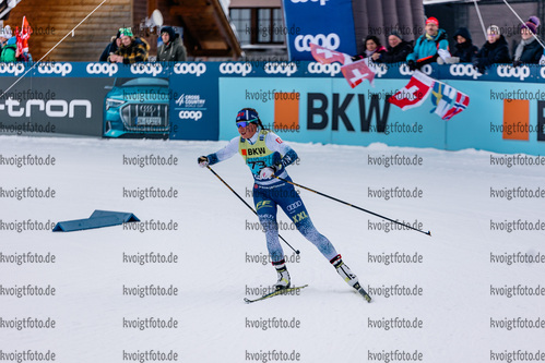 12.12.2021, xljkx, Cross Country FIS World Cup Davos, 10km Women, v.l. Katri Lylynpera (Finland)  / 