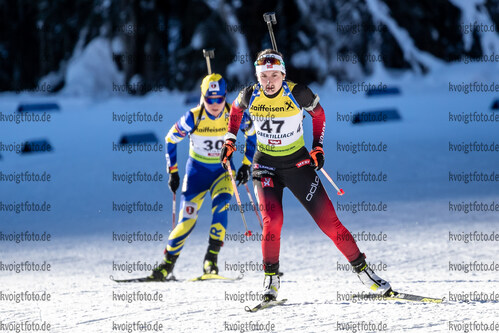 16.12.2021, xlukx, Biathlon IBU Cup Obertilliach, Individual Women, v.l. Marthe Krakstad Johansen (Norway)  / 