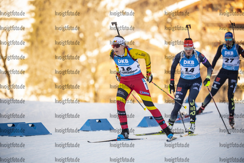 18.12.2021, xkvx, Biathlon IBU World Cup Le Grand Bornand, Pursuit Women, v.l. Lotte Lie (Belgium), Denise Herrmann (Germany) in aktion / in action competes