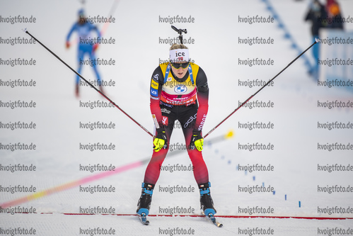 18.12.2021, xkvx, Biathlon IBU World Cup Le Grand Bornand, Pursuit Women, v.l. Marte Olsbu Roeiseland (Norway) im Ziel / in the finish