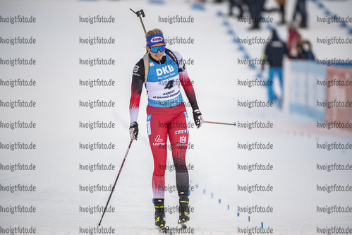 18.12.2021, xkvx, Biathlon IBU World Cup Le Grand Bornand, Pursuit Women, v.l. Lisa Theresa Hauser (Austria) im Ziel / in the finish