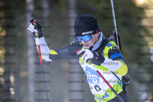 18.12.2021, xsoex, Biathlon Alpencup Pokljuka, Sprint Men, v.l.   / 