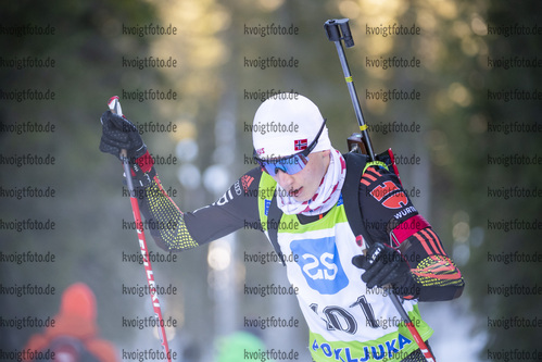 18.12.2021, xsoex, Biathlon Alpencup Pokljuka, Sprint Men, v.l. Justus Teiche (Germany)  / 