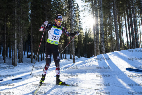 18.12.2021, xsoex, Biathlon Alpencup Pokljuka, Sprint Men, v.l. Benedikt Foidl (Austria)  / 