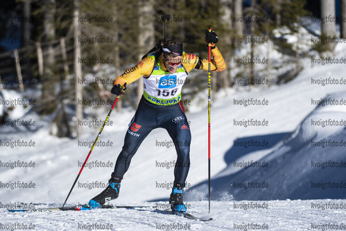 18.12.2021, xsoex, Biathlon Alpencup Pokljuka, Sprint Men, v.l. Florian Hollandt (Germany)  / 