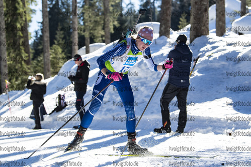 18.12.2021, xsoex, Biathlon Alpencup Pokljuka, Sprint Women, v.l. Leni Dietersberger (Germany)  / 