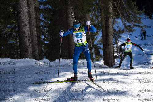 19.12.2021, xsoex, Biathlon Alpencup Pokljuka, Sprint Men, v.l. Michael Palicka  (Germany)  / 