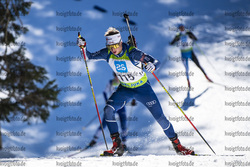 19.12.2021, xsoex, Biathlon Alpencup Pokljuka, Sprint Men, v.l. Andreas Hobmaier  (Germany)  / 