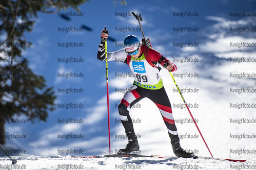 19.12.2021, xsoex, Biathlon Alpencup Pokljuka, Sprint Men, v.l. Matteo Lorenz Anker  (Austria)  / 