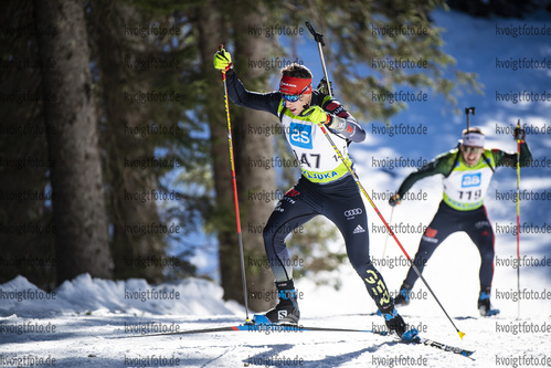 19.12.2021, xsoex, Biathlon Alpencup Pokljuka, Sprint Men, v.l. Simon Kaiser  (Germany)  / 
