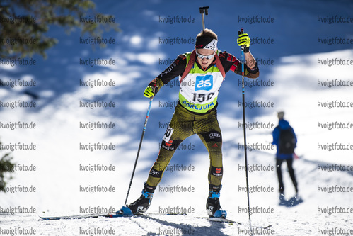 19.12.2021, xsoex, Biathlon Alpencup Pokljuka, Sprint Men, v.l. Markus Schweinberg  (Germany)  / 