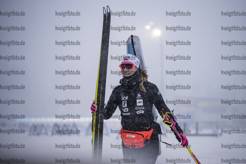 05.01.2022, xkvx, Biathlon IBU World Cup Oberhof, Training Women and Men, v.l. Emilie Aagheim Kalkenberg (Norway) schaut / looks on
