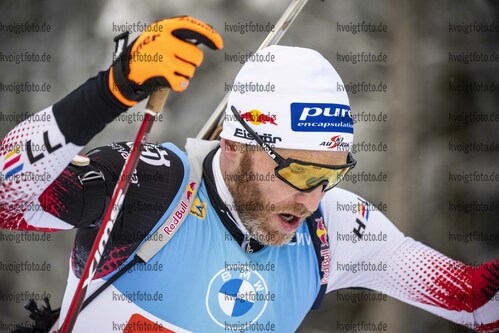 08.01.2022, xkvx, Biathlon IBU World Cup Oberhof, Single Mixed Relay, v.l. Simon Eder (Austria) in aktion / in action competes