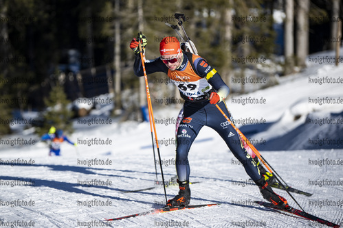 13.01.2022, xsoex, Biathlon IBU Junior Cup Pokljuka, Sprint Men, v.l. Christian Krasman (Germany) in aktion / in action competes