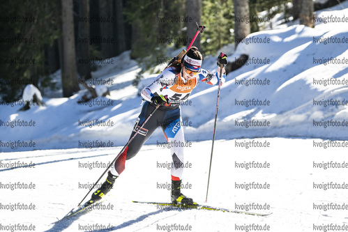 15.01.2022, xsoex, Biathlon IBU Junior Cup Pokljuka, Sprint Women, v.l. Tereza Jandova (Czech Republic) in aktion / in action competes
