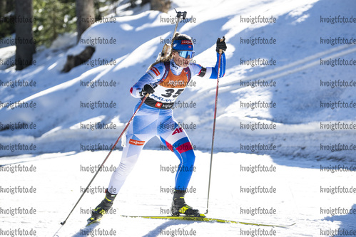 15.01.2022, xsoex, Biathlon IBU Junior Cup Pokljuka, Sprint Women, v.l. Sara Pacerova (Slovakia) in aktion / in action competes