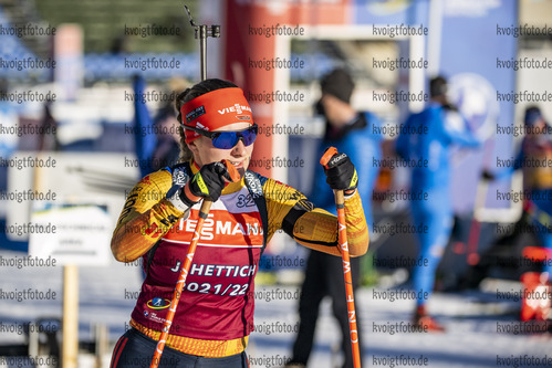 19.01.2022, xkvx, Biathlon IBU World Cup Anterselva, Training Women and Men, v.l. Janina Hettich (Germany) in aktion / in action competes