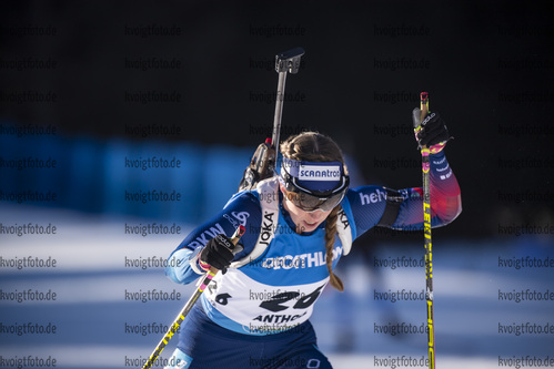 21.01.2022, xkvx, Biathlon IBU World Cup Anterselva, Individual Women, v.l. Lena Haecki (Switzerland) in aktion / in action competes