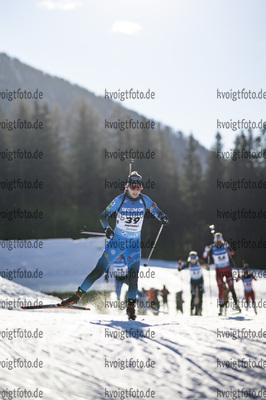 21.01.2022, xkvx, Biathlon IBU World Cup Anterselva, Individual Women, v.l. Chloe Chevalier (France) in aktion / in action competes