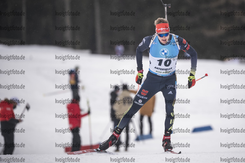 22.01.2022, xkvx, Biathlon IBU World Cup Anterselva, Mass Start Men, v.l. Benedikt Doll (Germany) in aktion / in action competes