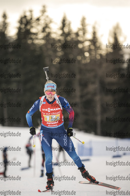 22.01.2022, xkvx, Biathlon IBU World Cup Anterselva, Relay Women, v.l. Elisa Gasparin (Switzerland) in aktion / in action competes
