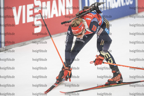 22.01.2022, xkvx, Biathlon IBU World Cup Anterselva, Relay Women, v.l. Hanna Kebinger (Germany) im Ziel / in the finish
