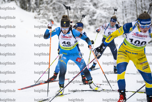 26.01.2022, xsoex, Biathlon IBU Open European Championships Arber, Individual Women, v.l. Oceane Michelon (France)  / 