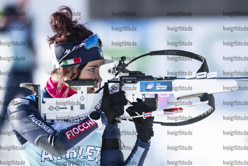 27.01.2022, xsoex, Biathlon IBU Open European Championships Arber, Training, v.l. Linda Zingerle (Italy)  / 