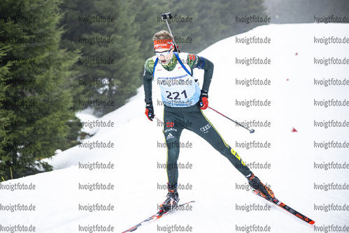 04.02.2021, xsoex, Biathlon Deutschlandpokal Clausthal-Zellerfeld, v.l. Domenic Endler (Germany)  / 