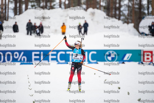 Kontiolahti, Finnland, 06.03.22: Tiril Eckhoff (Norway) gewinnt die Goldmedaille waehrend des 10km Pursuits der Frauen bei dem BMW IBU World Cup im Biathlon am 06. Februar 2022 in Kontiolahti. (Foto von Kevin Voigt / VOIGT)

Kontiolahti, Finland, 06.03.22: Tiril Eckhoff (Norway) wins the gold medal during the 10km women’s pursuit at the Biathlon BMW IBU World Cup March 06, 2022 in Kontiolahti. (Photo by Kevin Voigt / VOIGT)