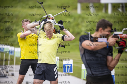 Pokljuka, Slowenien, 29.06.22: Roman Rees (Germany) in aktion am Schiessstand waehrend des Training am 29. June  2022 in Pokljuka. (Foto von Kevin Voigt / VOIGT)

Pokljuka, Slovenia, 29.06.22: Roman Rees (Germany) at the shooting range during the training at the June 29, 2022 in Pokljuka. (Photo by Kevin Voigt / VOIGT)