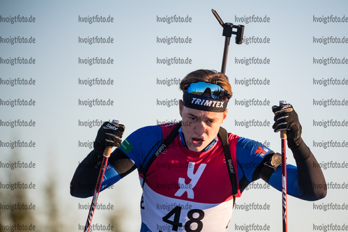 Sjusjoen, Norwegen, 12.11.22: Vemund Kragh  (Norway) in aktion waehrend des Sprint der Herren bei dem Season Opening im Biathlon am 12. November 2022 in Sjusjoen. (Foto von Kevin Voigt / VOIGT)

Sjusjoen, Norway, 12.11.22: Vemund Kragh  (Norway) in action competes during the men’s sprint at the Biathlon Season Opening on November 12, 2022 in Sjusjoen. (Photo by Kevin Voigt / VOIGT)