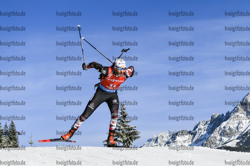 11.12.2020, xadex, Biathlon IBU Weltcup Hochfilzen, Sprint Herren, v.l. v.l. Simon Eder (AUT)  / 

Copyright: EXPA/Adelsberger via VOIGT Fotografie
