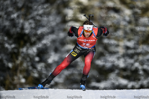 11.12.2020, xadex, Biathlon IBU Weltcup Hochfilzen, Sprint Herren, v.l. v.l. Erlend Bjoentegaard (NOR)  / 

Copyright: EXPA/Adelsberger via VOIGT Fotografie