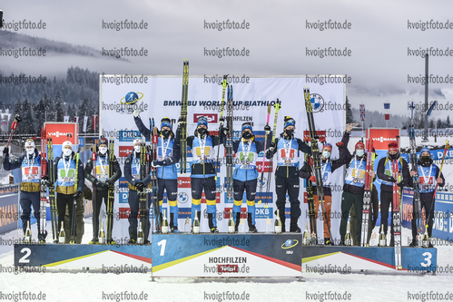 13.12.2020, xadex, Biathlon IBU Weltcup Hochfilzen, Staffel Herren, v.l. Sturla Holm Laegreid (NOR), Johannes Dale (NOR), Tarjei Boe (NOR), Johannes Thingnes Boe (NOR), Sebastian Samuelsson (SWE), Martin Ponsiluoma (SWE), Jesper Nelin (SWE), Peppe Femling (SWE), Philipp Horn (GER), Benedikt Doll (GER), Roman Rees (GER) und Erik Lesser (GER)  / 

Copyright: EXPA/Adelsberger via VOIGT Fotografie