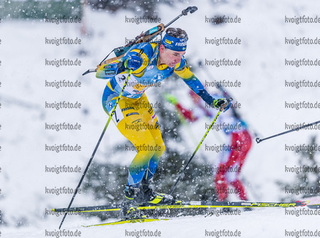 13.12.2020, xadex, Biathlon IBU Weltcup Hochfilzen, Staffel Herren, v.l. Martin Ponsiluoma of Sweden  / 

Copyright: EXPA/Adelsberger via VOIGT Fotografie