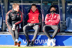 12.02.2022, xgotx, Fussball 1.Bundesliga, VfL Bochum - FC Bayern Muenchen, v.l. Trainer Julian Nagelsmann (FC Bayern Muenchen) schaut / looks on