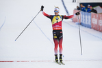 22.12.2019, xkvx, Biathlon IBU Weltcup Le Grand Bornand, Verfolgung Herren, v.l. Thingnes Boe Johannes (Norway) gewinnt die Goldmedaille / wins the gold medal