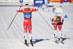 01.01.2020, xkvx, Langlauf Tour de Ski Toblach, Pursuit Damen, v.l. Ingvild Flugstad Oestberg (Norway) and Therese Johaug (Norway) im Ziel / at the finish